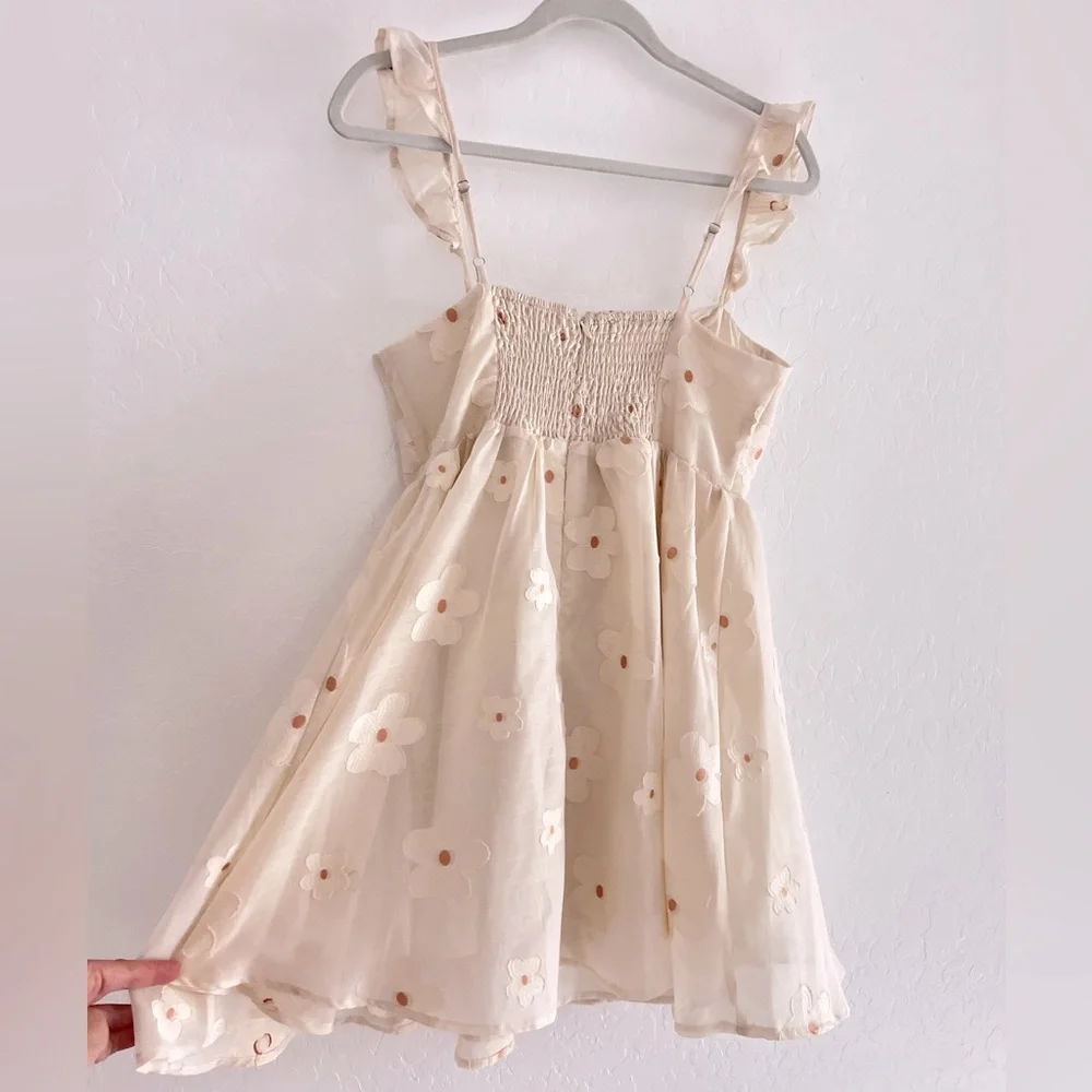 NWOT Storia Patchwork Daisy Babydoll Mini Dress - Picture 4 of 9